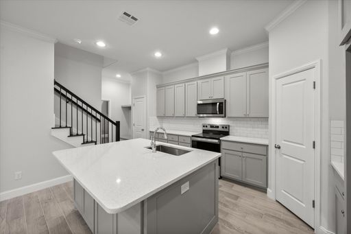 2343 Spring Park Blvd, Arlington, TX 76016