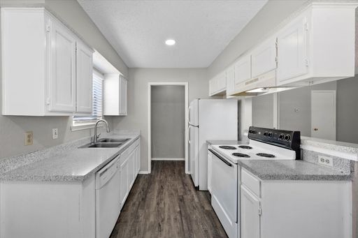 606 Kings Way Drive - Unit C, Mansfield, TX 76063