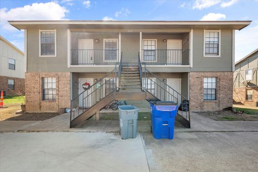 606 Kings Way Drive - Unit C, Mansfield, TX 76063