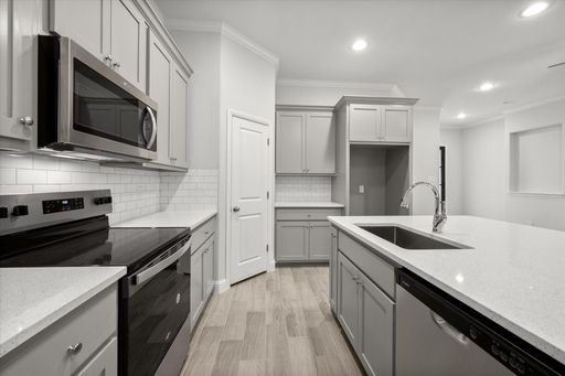 2361 Spring Park Blvd, Arlington, TX 76016