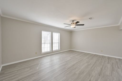 1521 Stratford Dr, Mansfield, TX 76063