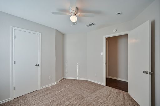 607 Kings Way Dr, Unit B, Mansfield, TX 76063