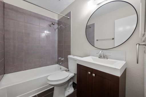 3624 Riverhead Drive, Arlington, TX 76015