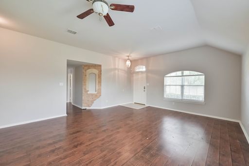 4 Blue Meadow Court, Mansfield, TX 76063