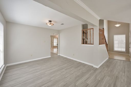 1521 Stratford Dr, Mansfield, TX 76063