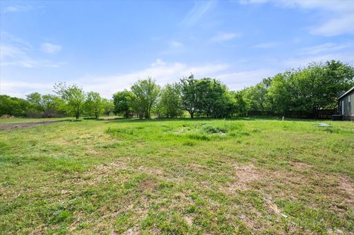 12325 Hudson Drive, Alvarado, TX 76009
