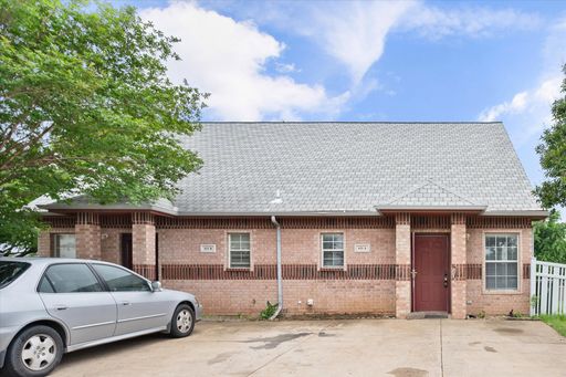 612 Kings Way Dr - Unit A, Mansfield, TX 76063