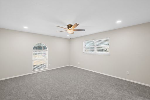 2001 San Jacinto Dr, Arlington, TX 76012