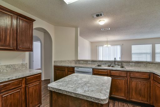 307 Stell Ave., Mansfield, TX 76063