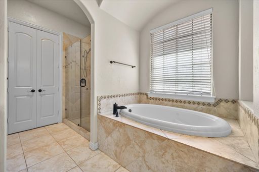 3325 Vista Lake Circle, Mansfield, TX 76063