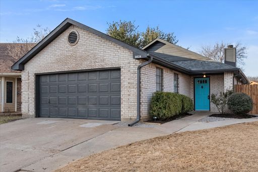 3624 Riverhead Drive, Arlington, TX 76015