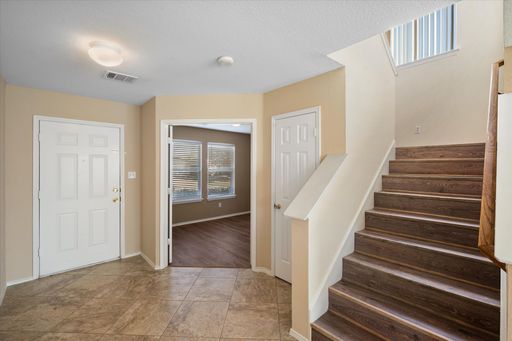 1049 Triple Crown Drive, Fort Worth, TX 76179