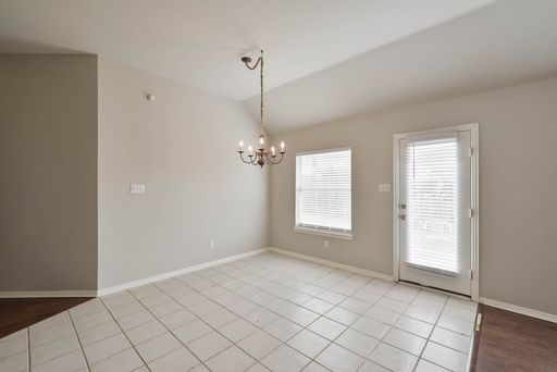 4 Blue Meadow Court, Mansfield, TX 76063