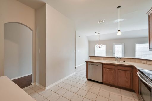 4 Blue Meadow Court, Mansfield, TX 76063