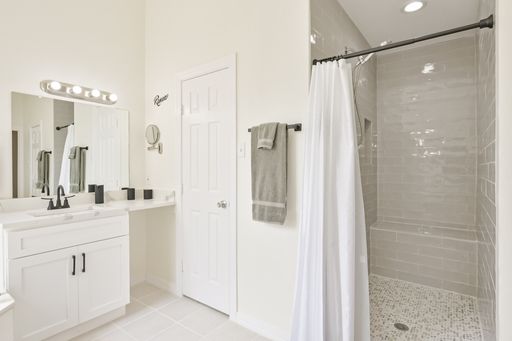 2735 Water Oak Drive, Grand Prairie, TX 75052
