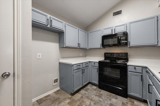 3624 Riverhead Drive, Arlington, TX 76015