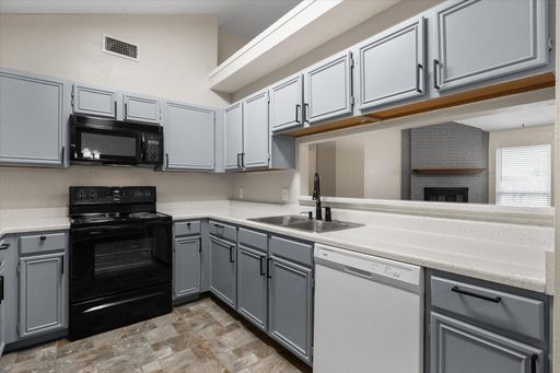 3624 Riverhead Drive, Arlington, TX 76015