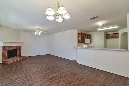 307 Stell Ave., Mansfield, TX 76063