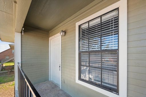 606 Kings Way Drive - Unit C, Mansfield, TX 76063