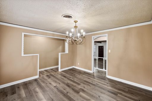 1231 Bow Creek Drive, Duncanville, TX 75116