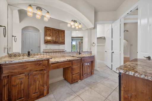 3325 Vista Lake Circle, Mansfield, TX 76063