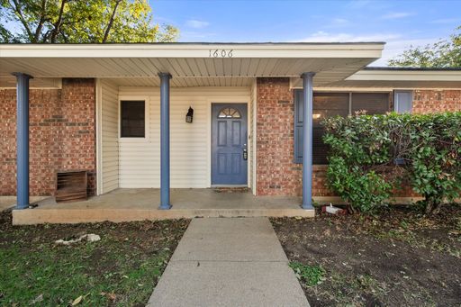 1606 Ridge Court, Midlothian - Photo 1