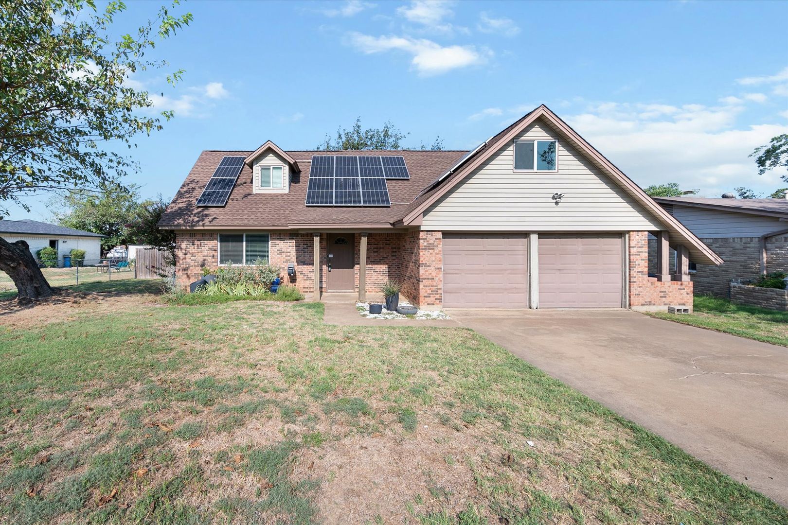 Kennedale House: 703 Timberline Drive
