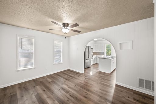 1231 Bow Creek Drive, Duncanville, TX 75116