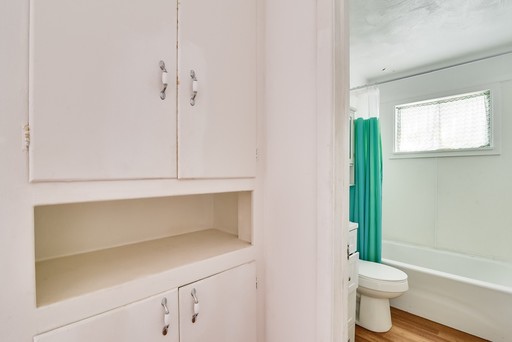 344 NW Renfro St, Burleson, TX 76028