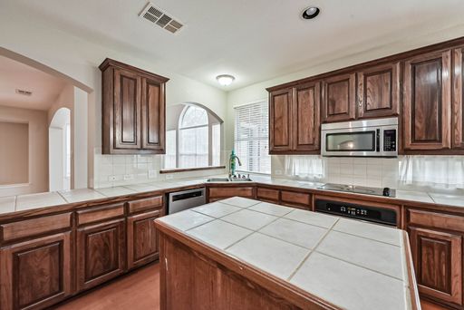 4310 Mulligan Avenue, Mansfield, TX 76063