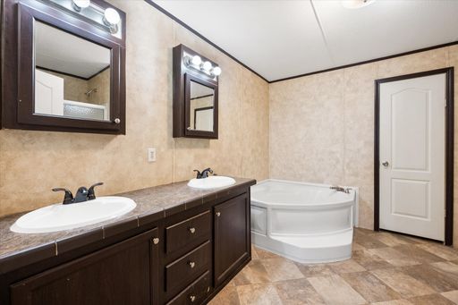 12325 Hudson Drive, Alvarado, TX 76009