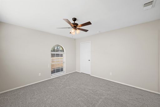 2001 San Jacinto Dr, Arlington, TX 76012