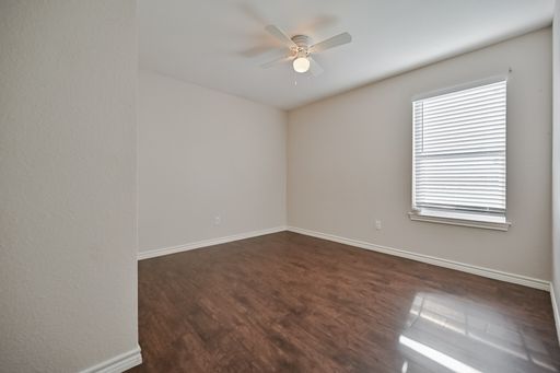 607 Kings Way Dr, Unit B, Mansfield, TX 76063