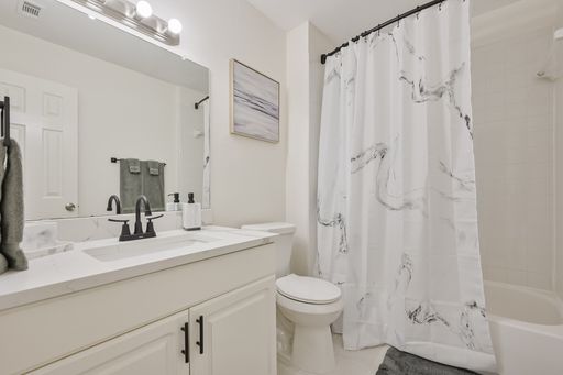 2735 Water Oak Drive, Grand Prairie, TX 75052