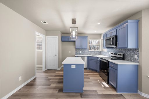 16 Atlantic Avenue, Midlothian, TX 76065