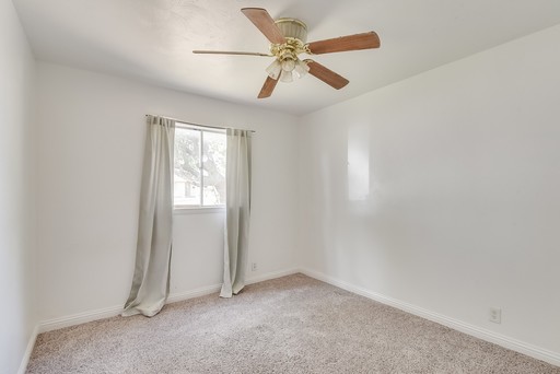 344 NW Renfro St, Burleson, TX 76028