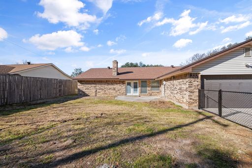 2001 San Jacinto Dr, Arlington, TX 76012