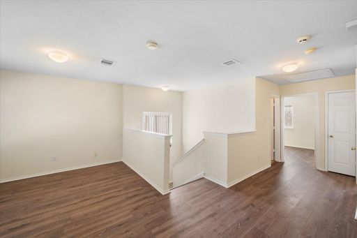 1049 Triple Crown Drive, Fort Worth, TX 76179