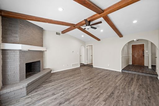 2001 San Jacinto Dr, Arlington, TX 76012