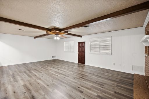 1231 Bow Creek Drive, Duncanville, TX 75116