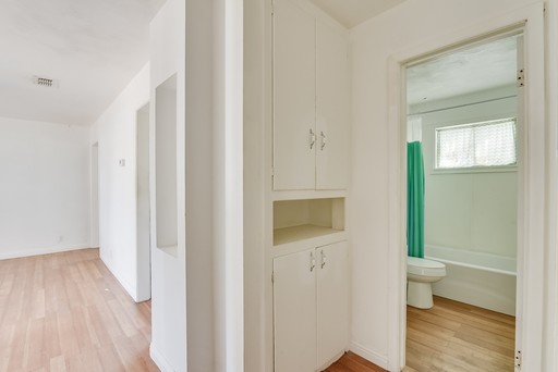 344 NW Renfro St, Burleson, TX 76028