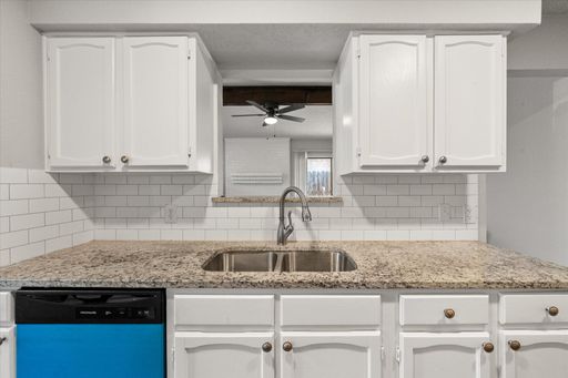 3330 Green Ridge Street, Fort Worth, TX 76133