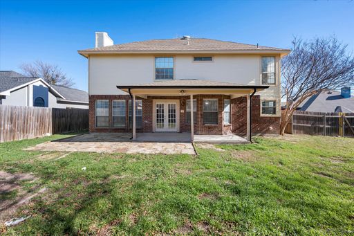 16 Atlantic Avenue, Midlothian, TX 76065
