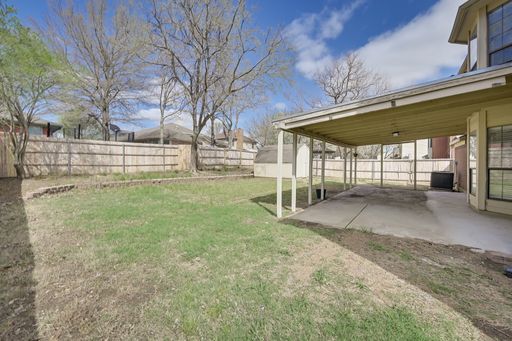 1521 Stratford Dr, Mansfield, TX 76063