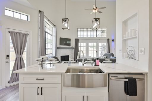2735 Water Oak Drive, Grand Prairie, TX 75052