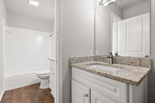 3330 Green Ridge Street, Fort Worth, TX 76133