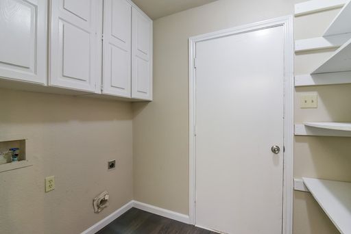 1808 Overbrook Dr, Arlington, TX 76014