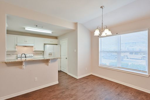 607 Kings Way Dr, Unit B, Mansfield, TX 76063