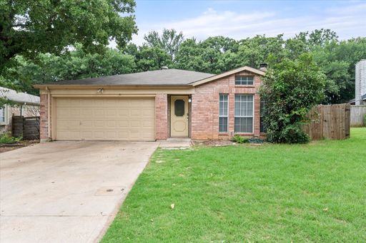 1217 Hidden Creek Dr, Mansfield, TX 76063