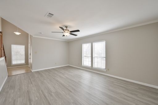 1521 Stratford Dr, Mansfield, TX 76063